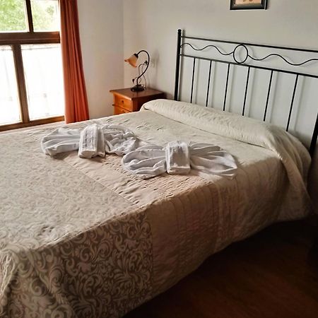Apartamentos Mariaje バロ・デ・リャネス エクステリア 写真